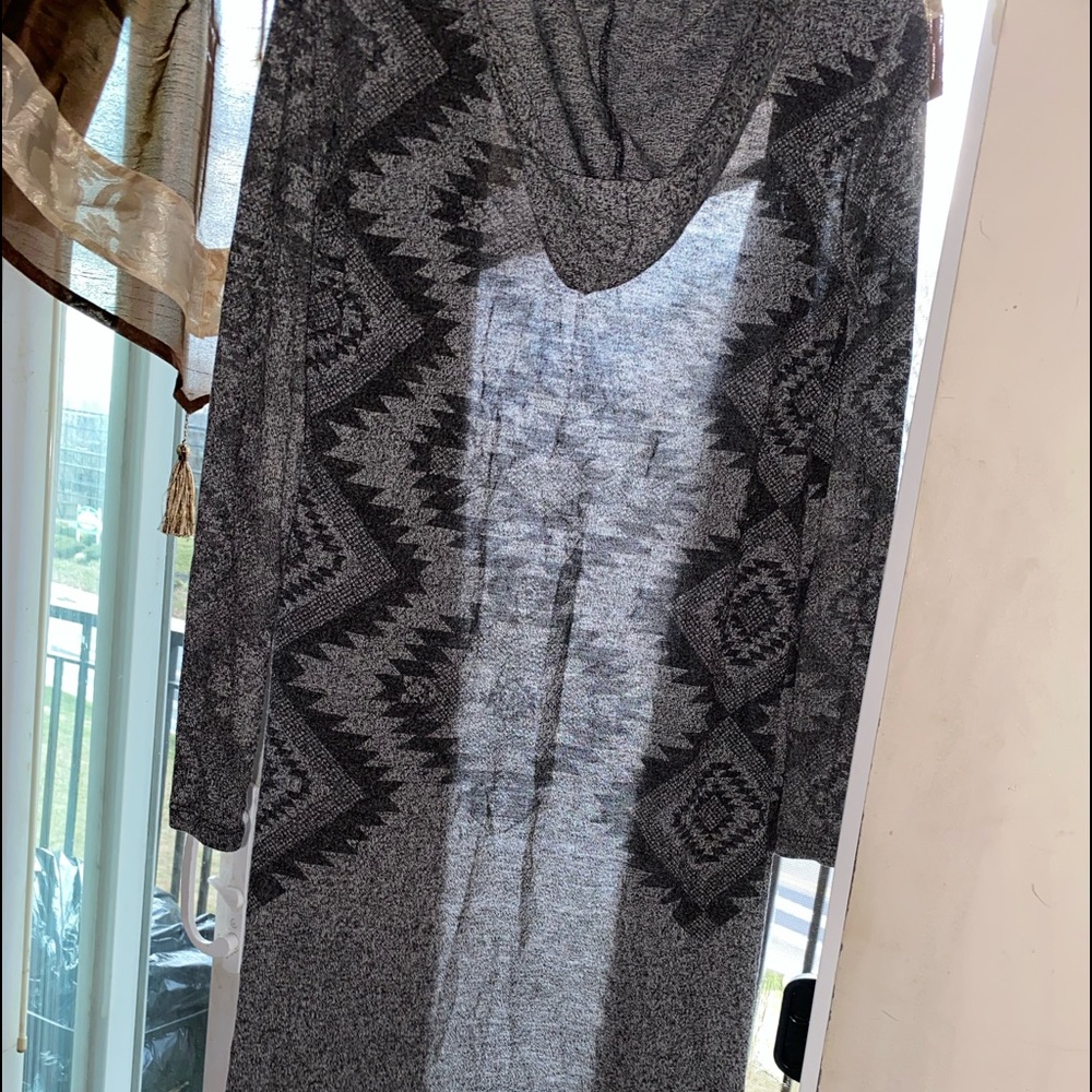 Designed cardigan.